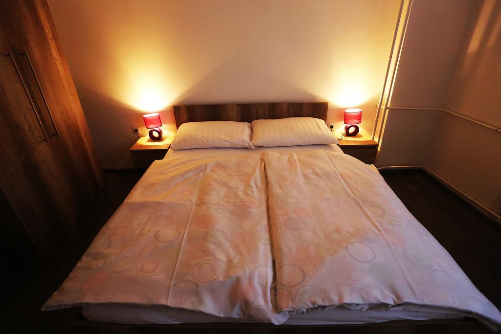 Apartment Travego II Osijek Room photo